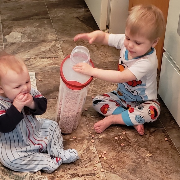 Meet your Posher, Elisha - Picture 8 of 12